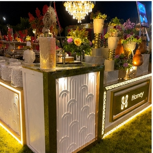 Comptoir de buffet de luxe en acier inoxydable doré |   Éclairage d'ambiance LED AC à commande tactile pour mariages et banquets d'hôtel - Product Image 3