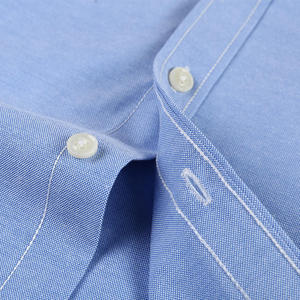เสื้อเชิ้ตแขนยาวผู้ชาย สีพื้น ปกติดกระดุม ผ้าป๊อปลิน 100% ผ้าฝ้าย ระบายอากาศได้ดี แขนยาวเต็มตัว เหมาะสำหรับใส่ในฤดูใบไม้ผลิ - Product Image 6