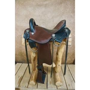 Silla de Montar Inglesa Hecha a Mano de Cuero de Búfalo Genuino Ecológico para Carreras de Caballos, Duradera, Suave y Cómoda, con Estructura de Madera y Alfombrillas para Caballos - Product Image 3