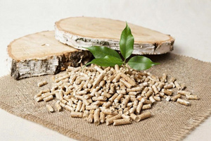 Granulés de bois à haute valeur calorifique 4 600 Kcal/kg pour chaudières industrielles, chauffage résidentiel, ENplus A1, diamètre 6 mm, 6,8 % de cendres, 10 % de matière organique volatille - Product Image 1