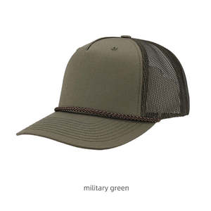 Casquettes de camionneur en gros, casquettes snapback en maille personnalisées avec logo brodé, casquettes en mousse à 5 panneaux pour les acheteurs de détail de sports de plein air en vrac aux États-Unis - Product Image 3