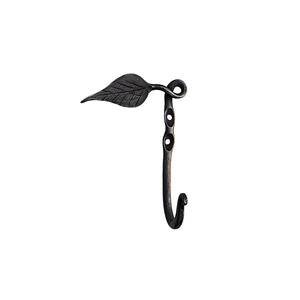 Crochet mural en fer personnalisé et élégant |   Crochet décoratif poli pour chambre à coucher, salon et organisation - Product Image 1