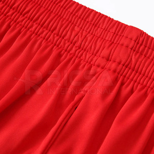 Uniforme de Fútbol de Alta Calidad 100% Poliéster, Ropa Deportiva Transpirable que Absorbe la Humedad, Logotipo Personalizado, Ropa de Equipo para Entrenamiento y Partidos - Product Image 4