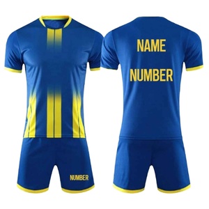 Últimos Uniformes de Fútbol Personalizables para Hombre, Manga Corta, 100% Poliéster Transpirable, Uniforme de Fútbol Automatizado - Product Image 2