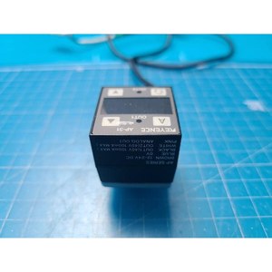 Sensor de Presión Digital KEYENCE AP-31 Usado Como Está, Piezas de Equipos de Semiconductores Legados - Product Image 1