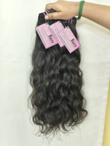 Cabello Humano Natural al por Mayor, Grado A, Cabello Indio 100% Natural con Textura Ondulada, Cabello Humano Sin Procesar, Extensiones de Cabello con Doble Trama, Ondas Suaves - Product Image 2