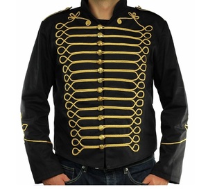 Blazer estilo satén negro para hombre con trenza dorada y botones frontales, cuello alto, corte regular - Product Image 2