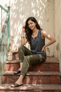 Top de Algodón Liso para Mujer, Ligero y Transpirable, de Manga Corta, Ropa Casual Diaria para Damas, Proveedor al por Mayor - Product Image 3