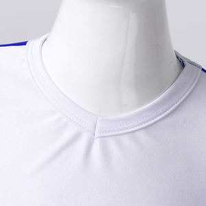 Uniformes de cheerleading personnalisés pour femmes, costumes de déguisement, chemises et hauts de sport de haute qualité 100% polyester - Product Image 5