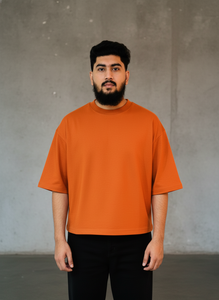 เสื้อยืดคอกลมสีส้มทรงโอเวอร์ไซส์สำหรับผู้ชาย แขนสั้น สีพื้น ผ้าเจอร์ซีย์ถัก 100% ผ้าฝ้าย สไตล์สตรีทแวร์ - Product Image 4