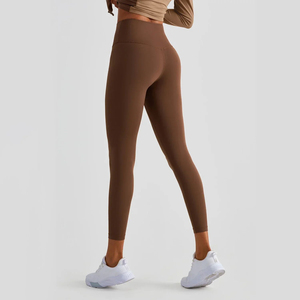 Conjunto de yoga de 2 piezas para mujer, novedad de verano: Top de nailon con espalda cruzada y leggings deportivos para Pilates, fitness y atletismo. Chándal para mujer. - Product Image 3