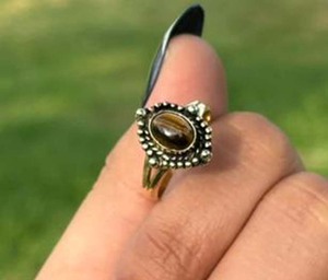 Anillos de latón macizo con ojo de tigre natural para mujer, joyería de moda vintage boho con piedras preciosas marrones - Product Image 1