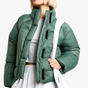 Vestes matelassées en tricot pour femmes, personnalisées OEM, automne, légères, hiver, chaudes, durables, rembourrées, fermeture éclair, imperméables - Product Image 3