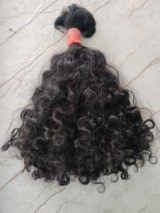 Yamuna Enterprises - Cabello Rizado Natural Virgen de Templo del Sur de la India, Doble Trama, sin Procesar, 16 y 20 Pulgadas - Product Image 1