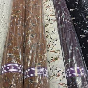 Lot de stock Jenny. Lot de tissus imprimés en mousseline de Corée, textiles variés, motifs imprimés, hijab, robe, vêtements variés - Product Image 6