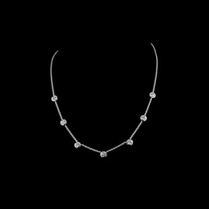 Collar Personalizado con Siete Diamantes Redondos Cultivados en Laboratorio en Oro de 10K, 14K, 18K y Plata de Ley 925, 935 - Product Image 1