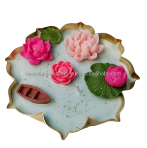 เทียนอโรมาเทอราพีโลตัสอูลี่ทำมือขนาด4.5นิ้วเป็นมิตรกับสิ่งแวดล้อมพร้อมดีไซน์ดอกไม้สำหรับดิวาลี - Product Image 6