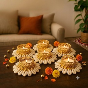 Ensembles de bougeoirs à bougies chauffe-plat en coquillages de cauris faits à la main, écologiques et durables, avec treillis métallique doré de luxe, pour Diya, Diwali et mariages indiens - Product Image 6