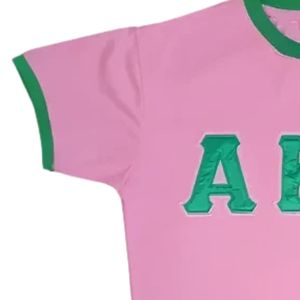Camiseta Clásica Rosa de Satén con Letras Estampadas para Mujer, Top Gráfico Casual de Manga Corta, Ropa de Moda para Uso Diario, Prenda Elegante - Product Image 2