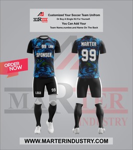 Conjunto de Uniforme de Fútbol Personalizado con Transferencia Térmica, Transpirable, 100% Poliéster, Estampado Marmoleado Rojo y Negro para Equipo Gris, Pantalones Cortos y Calcetines - Product Image 5
