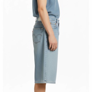 Pantalones Cortos Bermuda de Mezclilla Lavada de Cintura Alta para Hombre con Cierre de Botones, Estilo Casual, Estampado de Logotipo Frontal - Product Image 3