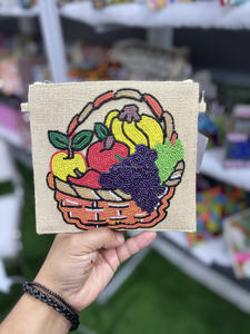 Elegant Handmade Beaded Embroidery Coin Pouch with Detailed Floral Design and Premium Decorative Appearance - Product Image 4