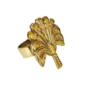 Messing Gepolijst Goud Ginkgo Blad Ontwerp Reliëf Ontwerp Goedkope Servetring Servies Decoratieve Accessoires Royal Gold Servet Ring