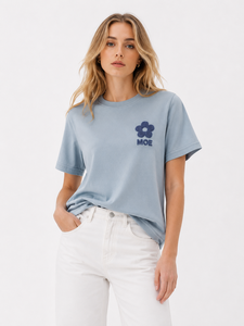 Custom Chenille Flower Patch Women's Shirts Sky Blue Cotton Crew Neck Tee Casual Fashion Apparel Summer Versatile Casual T-Shirt - Product Image 4