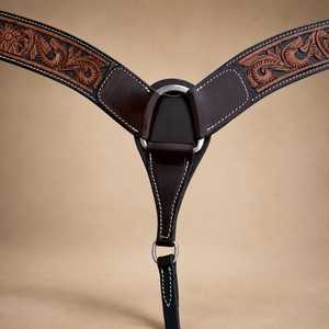 Collier de poitrail pour cheval en cuir véritable de qualité supérieure, fait main avec des motifs floraux, ajustement personnalisé, usage équestre - Product Image 2