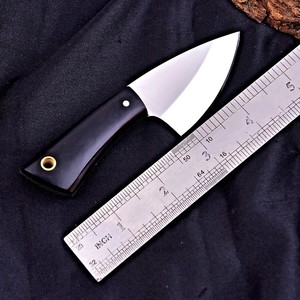 Cuchillo EDC de hoja fija personalizado, mango de cuerno negro, funda de cuero, OEM personalizable, hoja completa de acero 12c27, industrial - Product Image 1