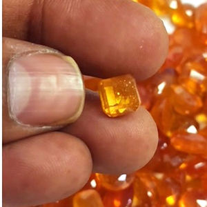 Lot de 143 saphirs jaunes de Bangkok, taille ovale coussin de 9 mm à 16 mm, 830 carats, Iroc Sales, saphirs remplis de verre, pierres précieuses en vrac, 498 $ US - Product Image 3