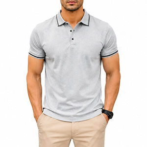 Camisa Negra de Manga Corta para Hombre, Diseño Casual de Secado Rápido, Tela Jersey de Poliéster con Estampado Digital, Corte Regular, Cuello con Ribete Blanco - Product Image 3