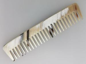 Traditional Handmade Eco-Friendly Cow Horn Hair Comb Polished Natural Grooming Tool Modern Design for Hair <b>Beard</b> Mustache <b>Care</b> - Product Image 3