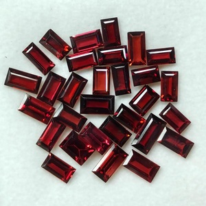 Pierre précieuse grenat du Mozambique taille émeraude, naturelle authentique, pierre de grenat taillée à facettes pour bagues, colliers, boucles d'oreilles, vente en gros - Product Image 3