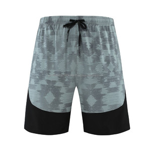 Short imprimé en polyester à séchage rapide pour hommes, longueur moyenne, logo personnalisé, short quotidien de sport décontracté - Product Image 6