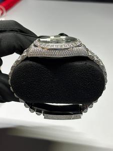 Reloj de Diamantes de Corte Redondo de Primera Calidad con Correa de Oro Blanco y Esfera Verde Inteligente para Bodas y Fiestas, Reloj de Cuarzo para Hombre Disponible - Product Image 2