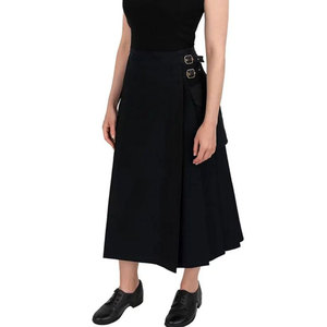 Falda Kilt Negra Utilitaria para Mujer - Diseño Utilitario con Bolsillos Laterales, Kilt Escocés Tradicional Clásico - Product Image 5