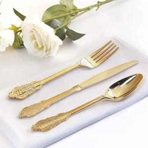 Ensemble de couverts de luxe style classique doré pour décoration de table, cuillère, fourchette, couteau, sans BPA, sans danger pour les aliments. - Product Image 5
