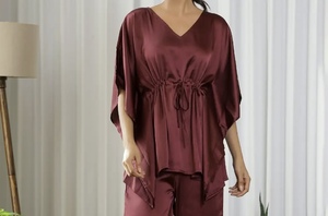 Ensembles coordonnés élégants de kaftans pour femmes, kaftans de Dubaï, adaptés à un usage quotidien, tenue de nuit, vêtements et accessoires conçus. - Product Image 4