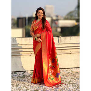 Sari en tissu de soie rouge Elite Weaves Paithani Zari tissé pour les occasions de fête et d'hiver - Product Image 6