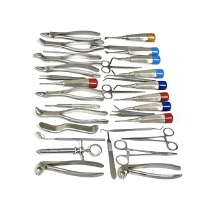 Kit de Herramientas con Extractores, Portaagujas, Tijeras, Juego de 82 Piezas, Juego de Pinzas de Extracción Dental Alemanas de Primera Calidad - Product Image 1