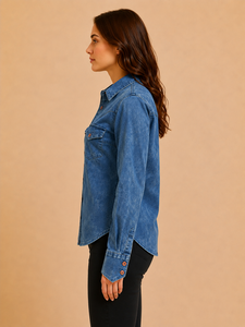 Chemise Femme Premium Bleue Délavée à l'Acide Imprimé Floral Col Rabattu Manches Longues Style Western en Jean Boutonnée Vente en Gros - Product Image 3