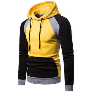 เสื้อฮู้ดดี้แขนยาวสีเหลือง ดำ และเทา แบบคัลเลอร์บล็อกสำหรับผู้ชาย มีกระเป๋าจิงโจ้ รับผลิตแบบ OEM ODM ขายส่งเสื้อผ้า - Product Image 6