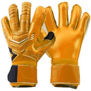 Gants de gardien de but de haute qualité, professionnels, personnalisables avec logo, en caoutchouc respirant, coupe-vent, prix raisonnable, pour le football - Product Image 3