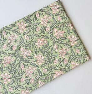 Tela de Algodón Orgánica Tejida Sanganeri con Estampado Floral, Hecha a Mano, Multicolor, para Manualidades, Cortinas y Camisas, Venta al Por Mayor - Product Image 2