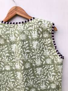 Chaleco Acolchado de Algodón Floral con Estampado de Bloques, Estilo Boho, Manga Corta, con Lazo Delantero, Sin Mangas, Regalo de Dama de Honor para Invierno - Product Image 3