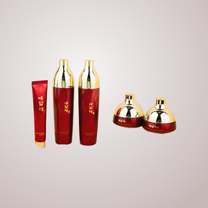 Sérum de soin de la peau Yedamchae Hongsam Gold Essence, essence coréenne à l'or 24 carats, ensemble de soin de la peau à l'or, patchs pour les yeux à l'or, essence coréenne. - Product Image 3