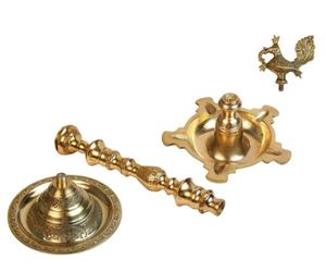 Support de lampe à huile Diya Deepak en laiton élégant, motif paon, style Art traditionnel indien Villa - Product Image 2