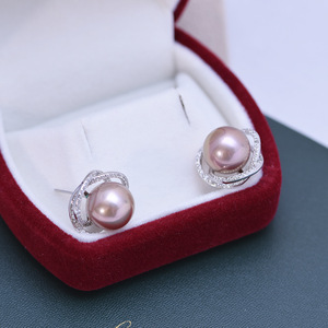 Pendientes de Perlas Redondas de Agua Dulce de 11-12 mm, Estilo Simple, para Mujer, Color Morado, con Luz Intensa y Ligeras Imperfecciones, Venta al por Mayor - Product Image 4