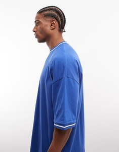 Camiseta de algodón de manga corta con cuello redondo para hombre, azul, de corte holgado, informal, de punto jersey, con estampado frontal y ribete en contraste. - Product Image 2